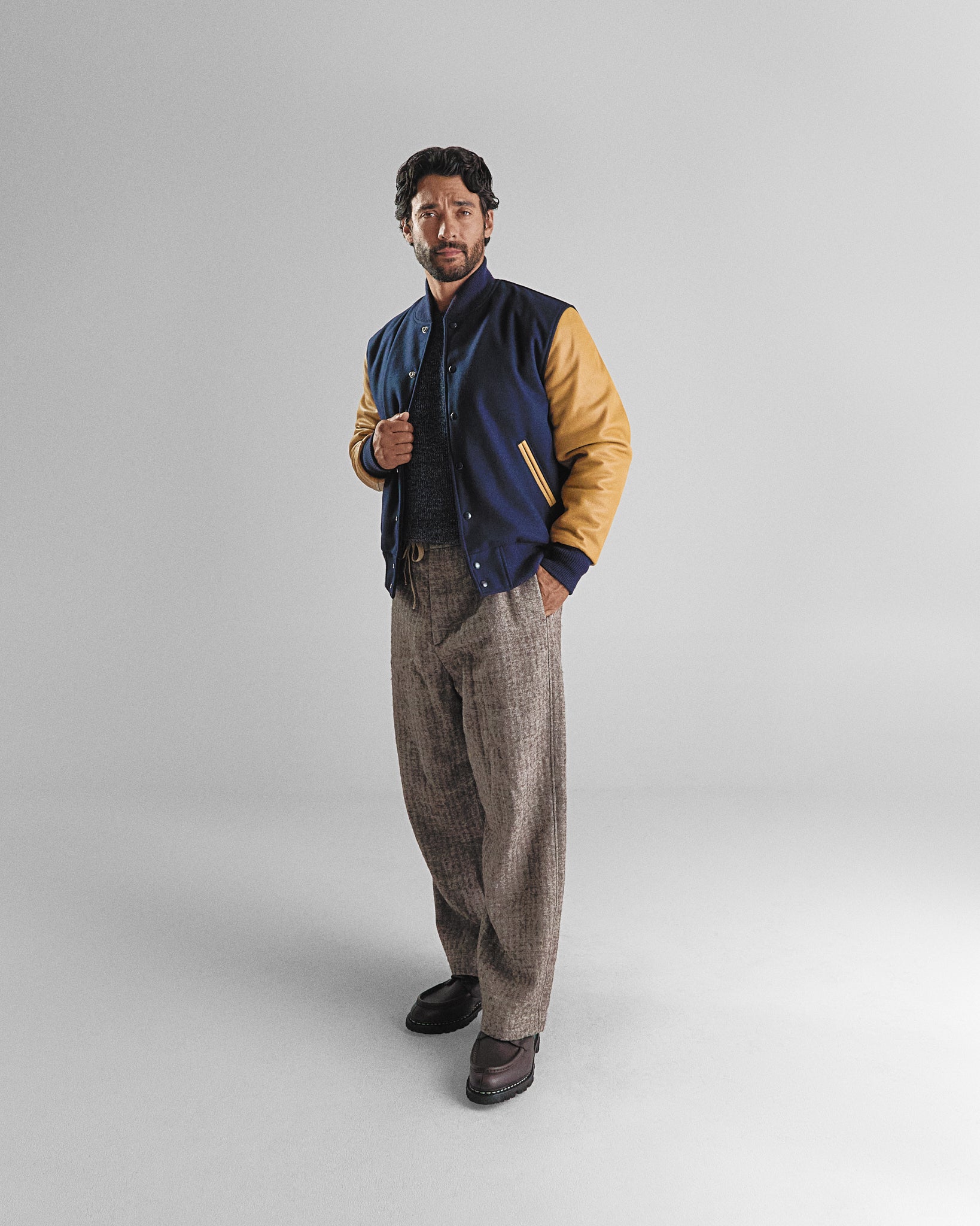 THE ALBANY - Navy Melton Wool/Tan Leather Classic Fit
